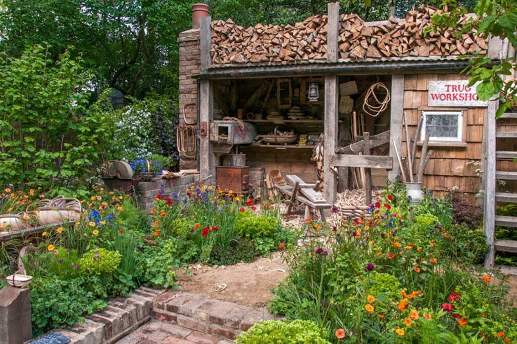 An image of The Trugmakers Garden built by Frogheath Landscapes for the Chelsea Flower Show in 2015.